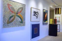 Upsilon Gallery, 